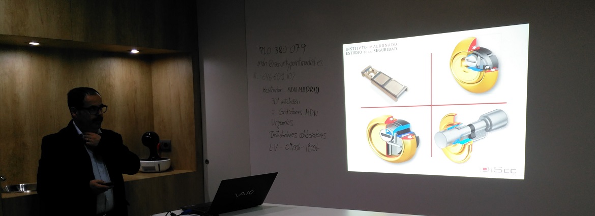 formación escudos de seguridad disec_en madrid