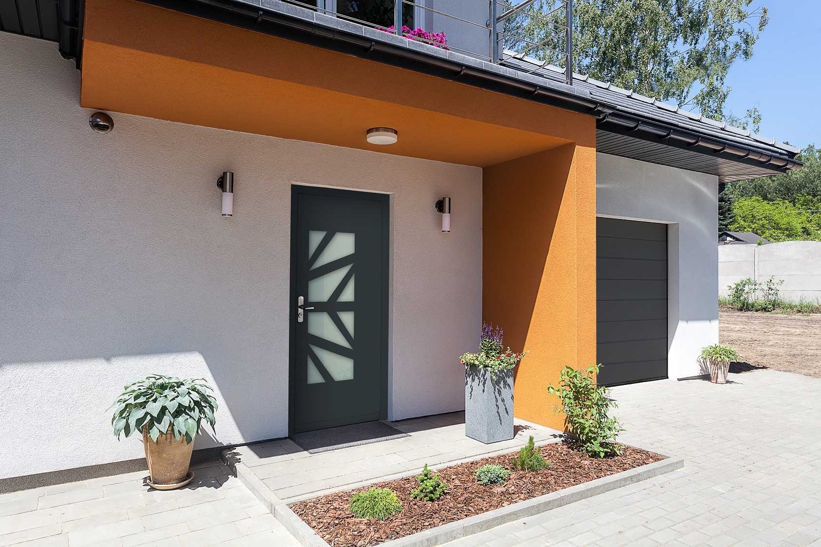 Puerta de seguridad eficiente para viviendas