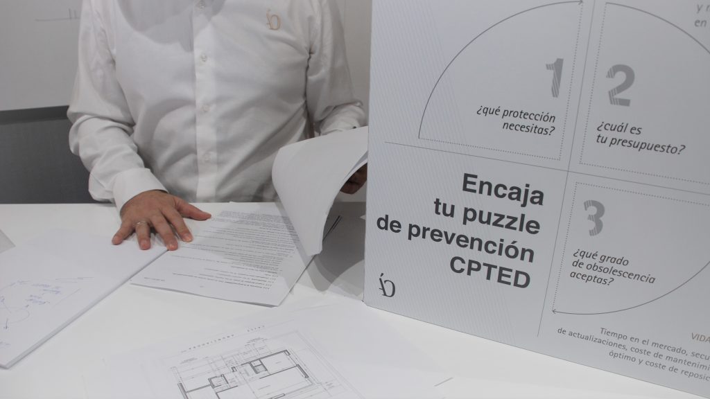 Diseña tu casa segura anti robo con Ángel Olleros