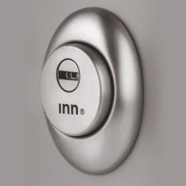 Escudo de seguridad inn.